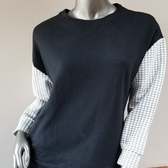 Set of Black and Houndstooth Pattern Sweat Top - with Free Gift - Picture 3 of 6